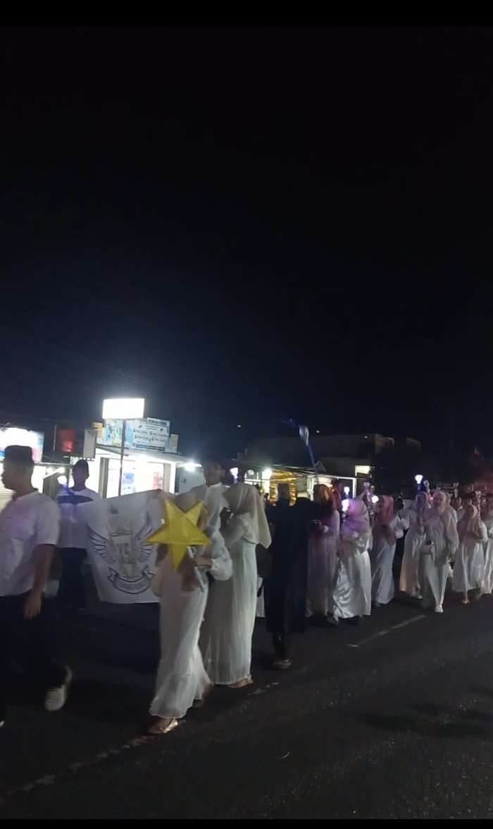 SMAN 1 Koba sambut Ramadan dengan Menyemarakkan Pawai Obor